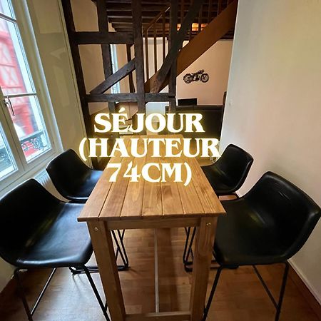 דירות בורז'ה L'Atypique Mirebeau - T3 Duplex - Centre Historique מראה חיצוני תמונה